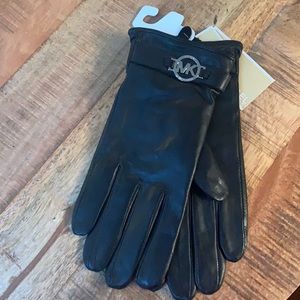 NWT Michael Kors Black Leather Gloves